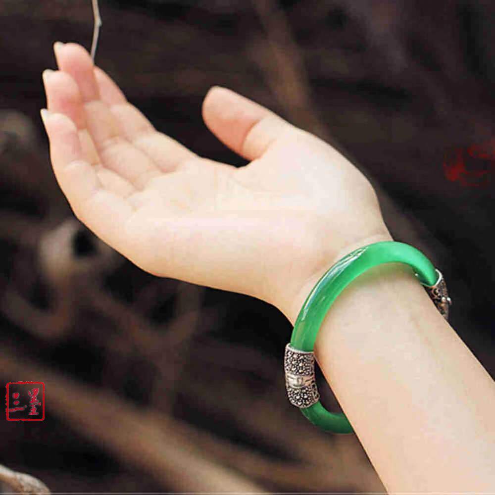AGARWOOD SUCH AS CRUMBS THE SAME STYLE OF STEP AWAY BRACELET S BRACELET OPEN BRACELET GREEN OPAL BRACELET