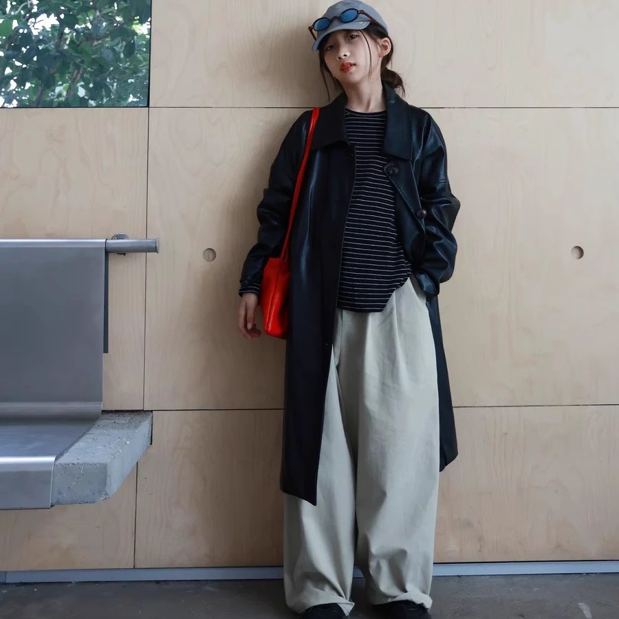 黑色皮衣外套男女童儿童春秋新款爆款独特超好看夹克小个子流行PU