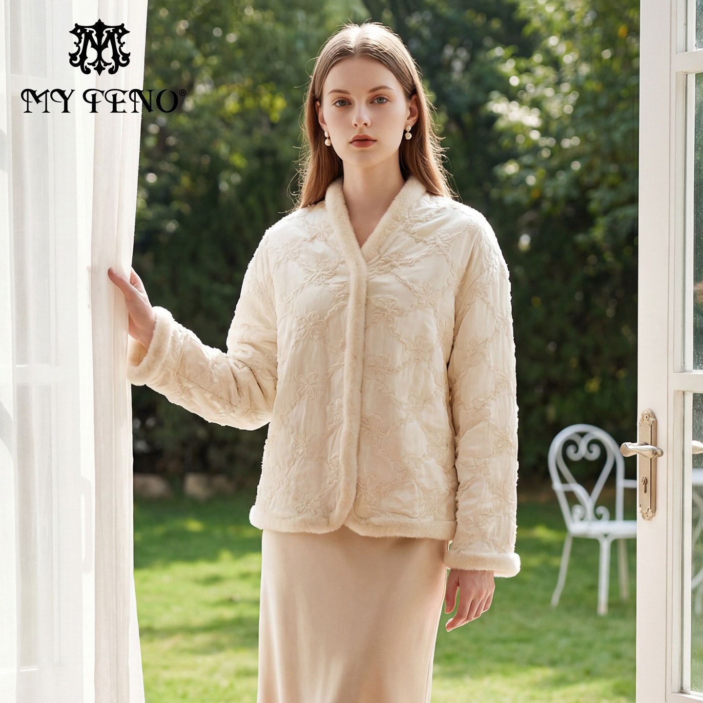 马天奴2025新款国风新中式奶白立体刺绣桑蚕丝服外套水貂毛气质女,女装/女士精品,短外套,淘宝优惠券,粉丝福利购,淘宝优惠卷
