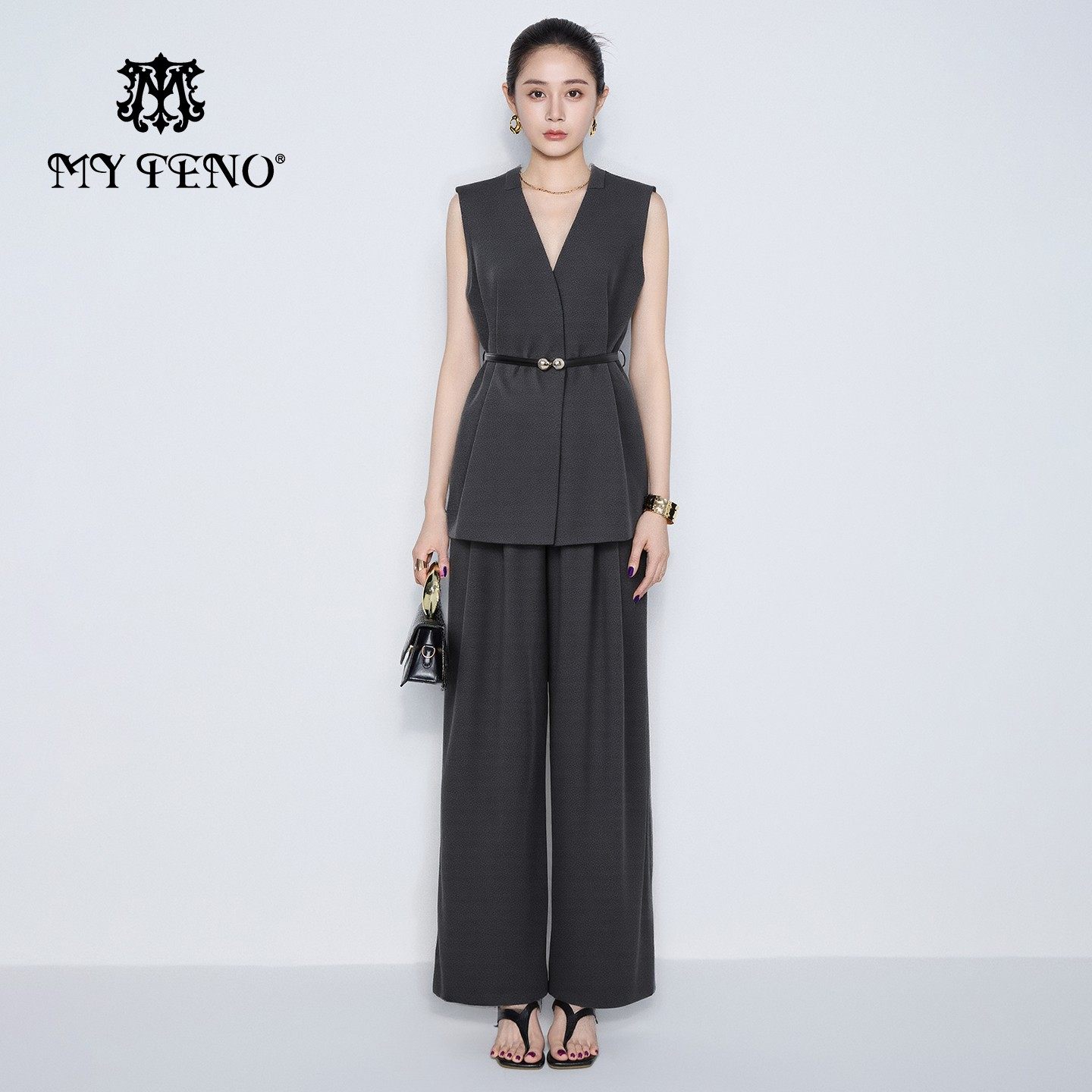 马天奴2025秋冬新款黑色V领无袖马甲宽松直筒裤子两件套装时尚女