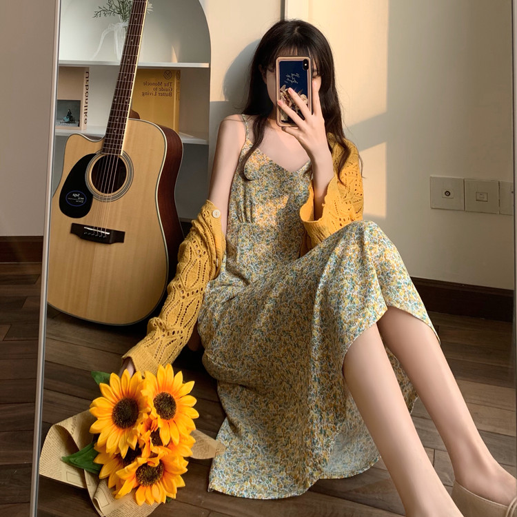 Floral dress women's summer 2021 New Retro gentle style suspender skirt foreign style fashion small skirt