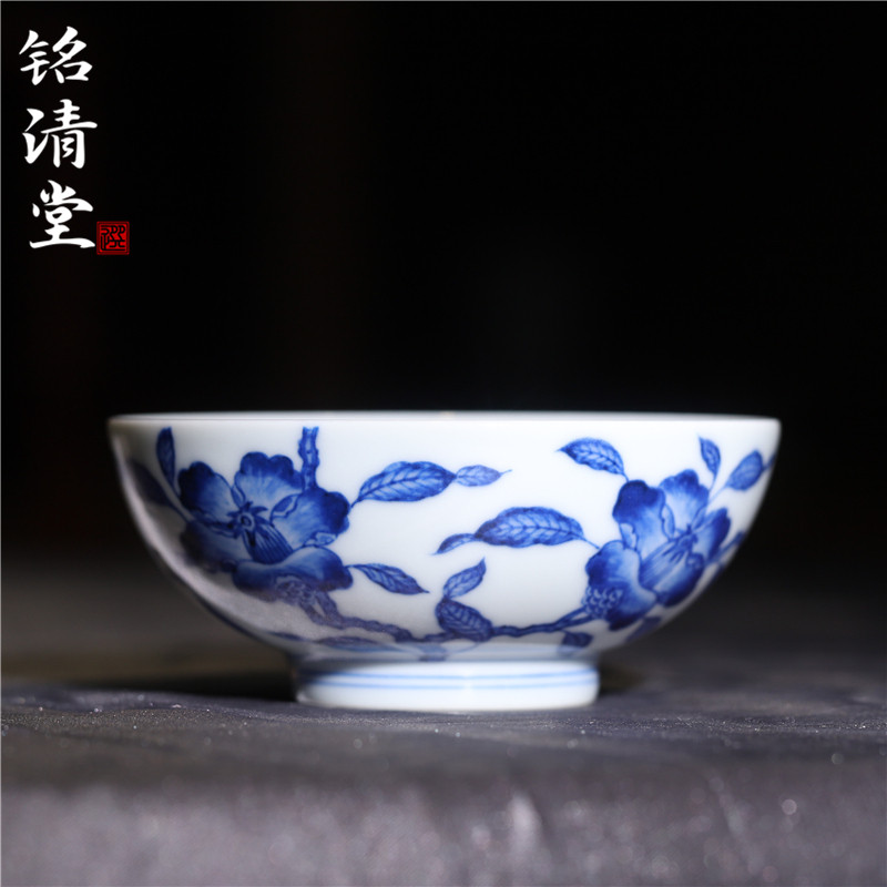 铭清堂于君仿明青花山茶花普洱杯