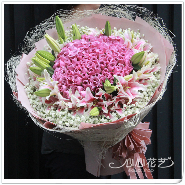 99朵紫玫瑰百合满天星花束 重庆鲜花店送花 同城快递 七夕节爱情