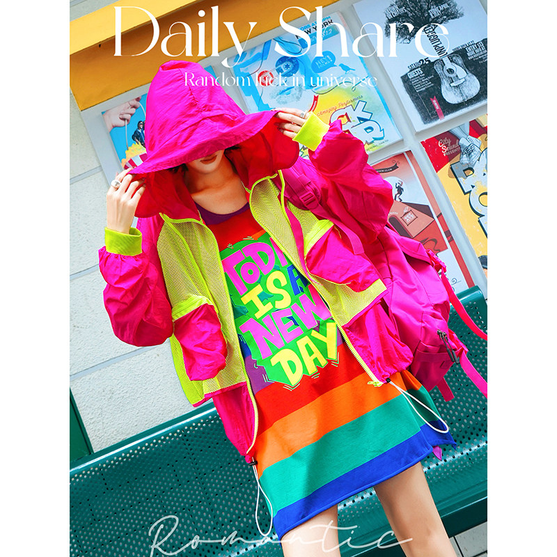 YHAY玫红休闲外套春夏新款彩色拉链潮牌连帽宽松运动防晒衣夹克女