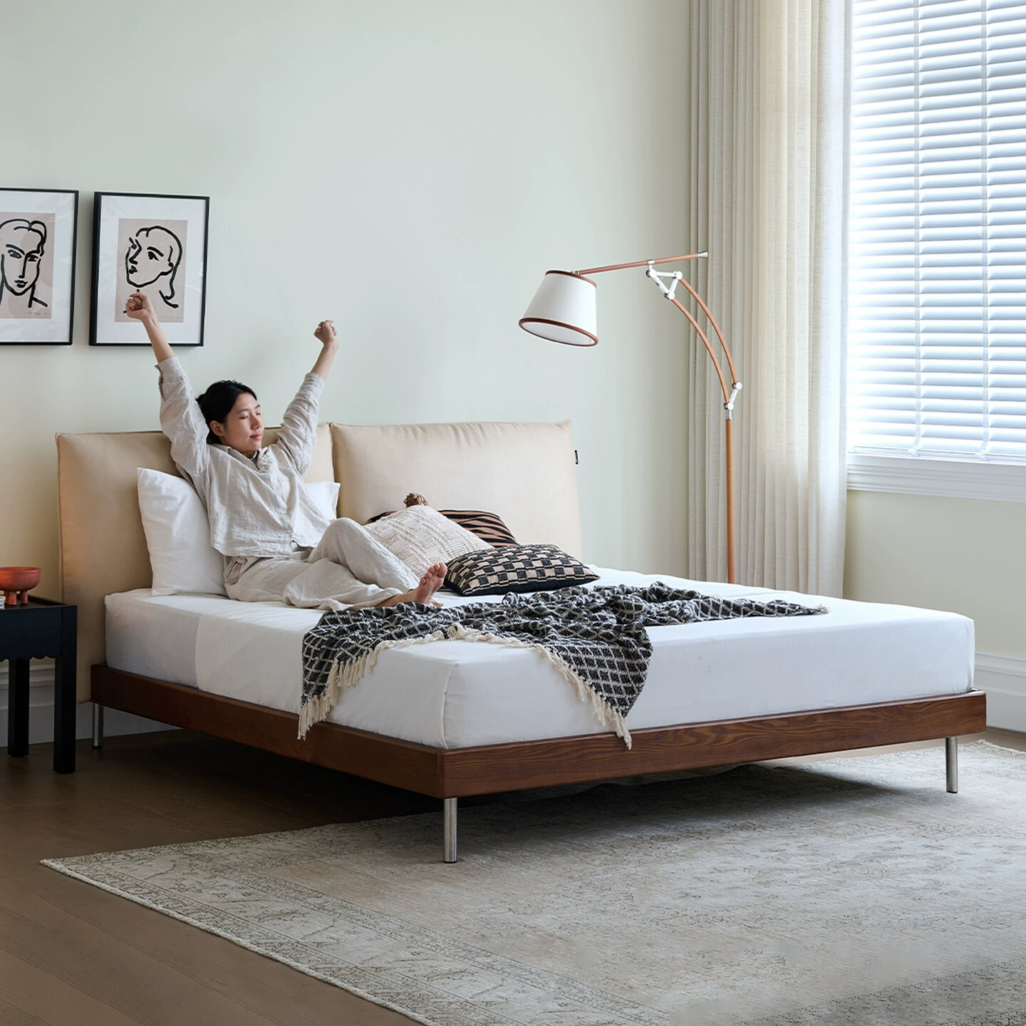 伯特布艺床 中古复古风实木磨砂布软包床包豪斯风主卧双人床