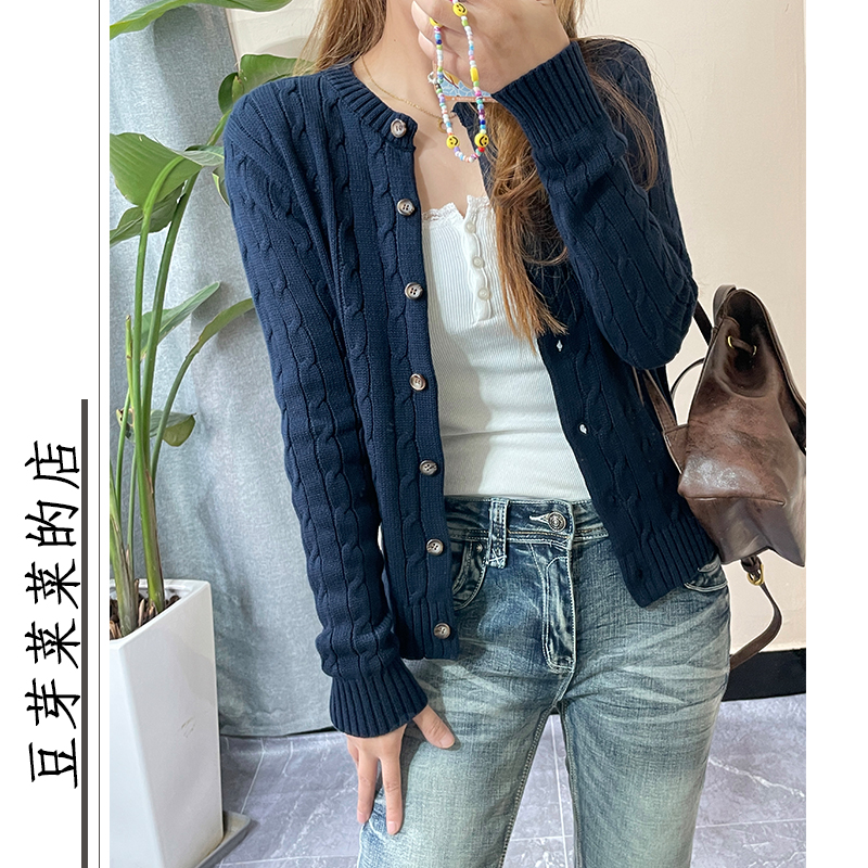 棉排扣圆领开衫扭花针织开衫毛衣