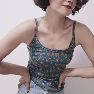 孔雀蓝新款碎花吊带背心女胖mm遮肚子显瘦宽松内搭外穿打底上衣