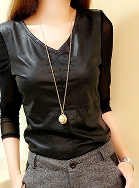 秋季新款韩版时尚洋气小衫t恤女长袖网纱拼接皮u上衣v领绒打底衫