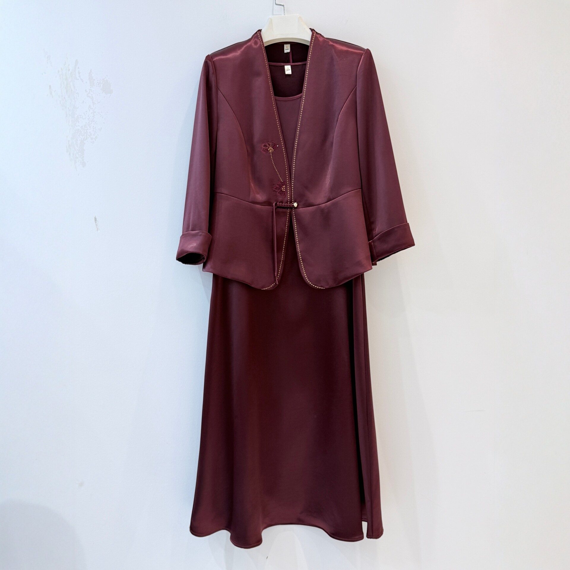 秋季缎面刺绣新娘妈妈礼服两件套