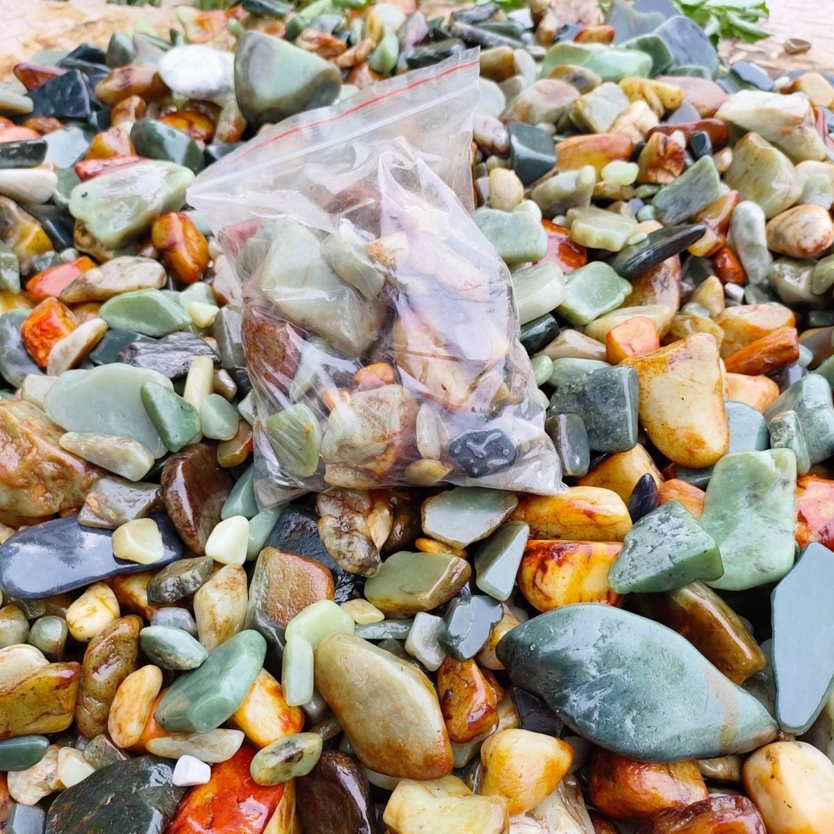 新疆天然和田玉籽料