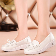 Trắng y tá giày dốc với giày thường mẹ trượt pad tone trắng giày nông giày đơn nữ làm đẹp giày công việc
