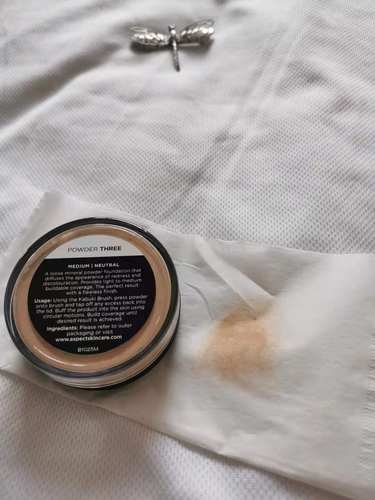 修颜靓丽矿物质散粉澳大利亚