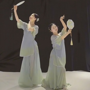 清风徐来舞蹈服装宽松圆领小衫青衫烟雨客演出服诗意花朵唐风套装