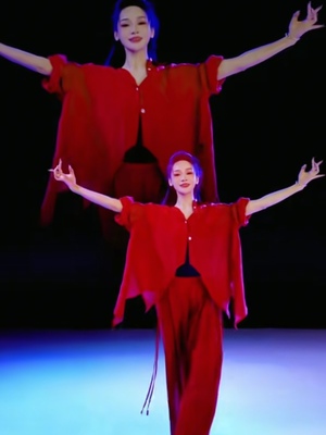 我爱你中国舞蹈服装如愿演出服红色我和我的祖国演出服练功服衬衫