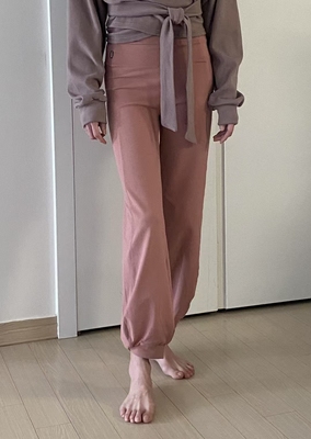 韩国灯笼裤瑜伽高腰健身服跑步