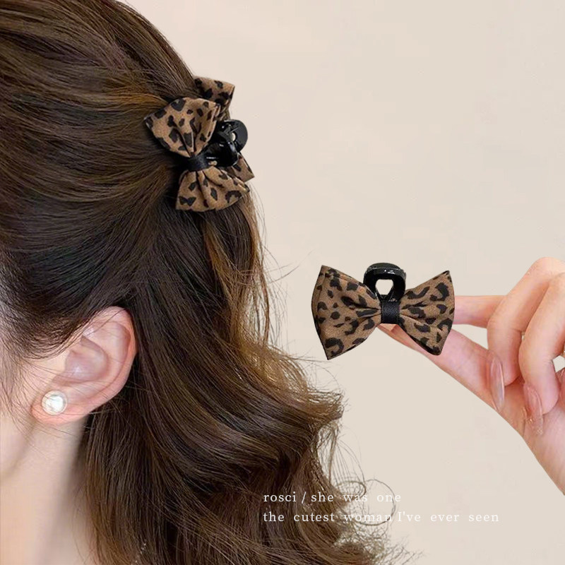 豹纹蝴蝶结小号抓夹女2026新款后脑勺公主头饰半扎发侧边夹子发饰