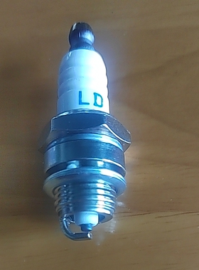 40-5二冲程TB43 Tu43 G45 TL33汽油机LD雷电L7T火花塞火星塞火嘴