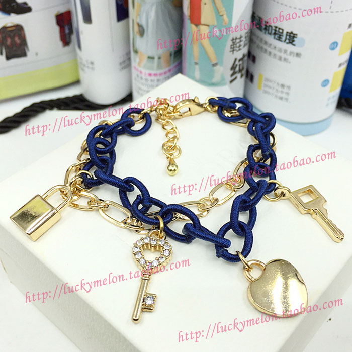  ! 
The new South Korean small section of small chili with lock key chain ornaments bracelet simple wild metal bracelet