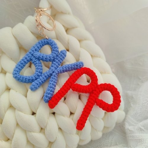 bkpp字母钥匙扣手工毛线钩织编织情侣挂件包装饰以爱他泰明星周边