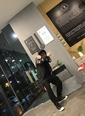 断码折扣/黑色拉链卫衣袖子串标印带帽外套SKALUTE街头滑板H019