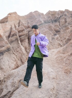 超值折扣/SKALUTE紫色教练夹克风衣logo印花街头滑板男女宽松J022