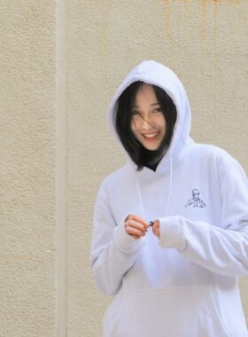 SKALUTE 纯棉套头卫衣白色抱拳印花青年潮流宽松街头运动流行H028