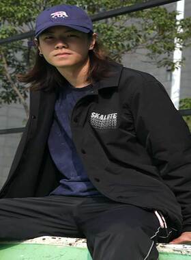 黑色厚教练夹克SKALUTE2021春款摇粒绒内里防风保暖反光印花J025