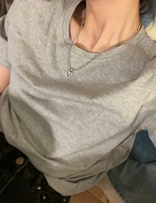 基础款韩版纯色短袖女