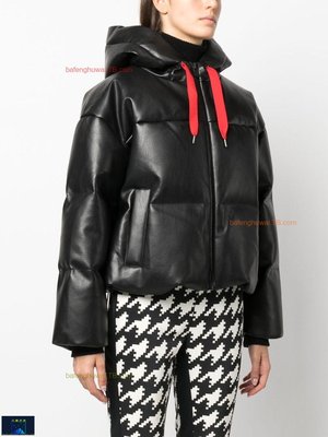 进口版Perfect Moment Taos cropped quilted ski女外套上衣户外