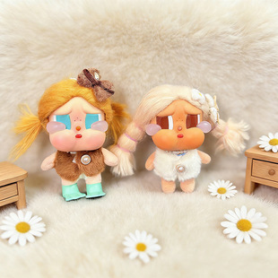 RMAX哭娃娃衣度假系列crybaby珍珠皮草15CM咕噜咕噜沙滩小憩新年