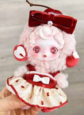 RMAX冬日乐章系列SP娃衣套装17cm搪胶玩偶衣服满天星纱裙两件套潮