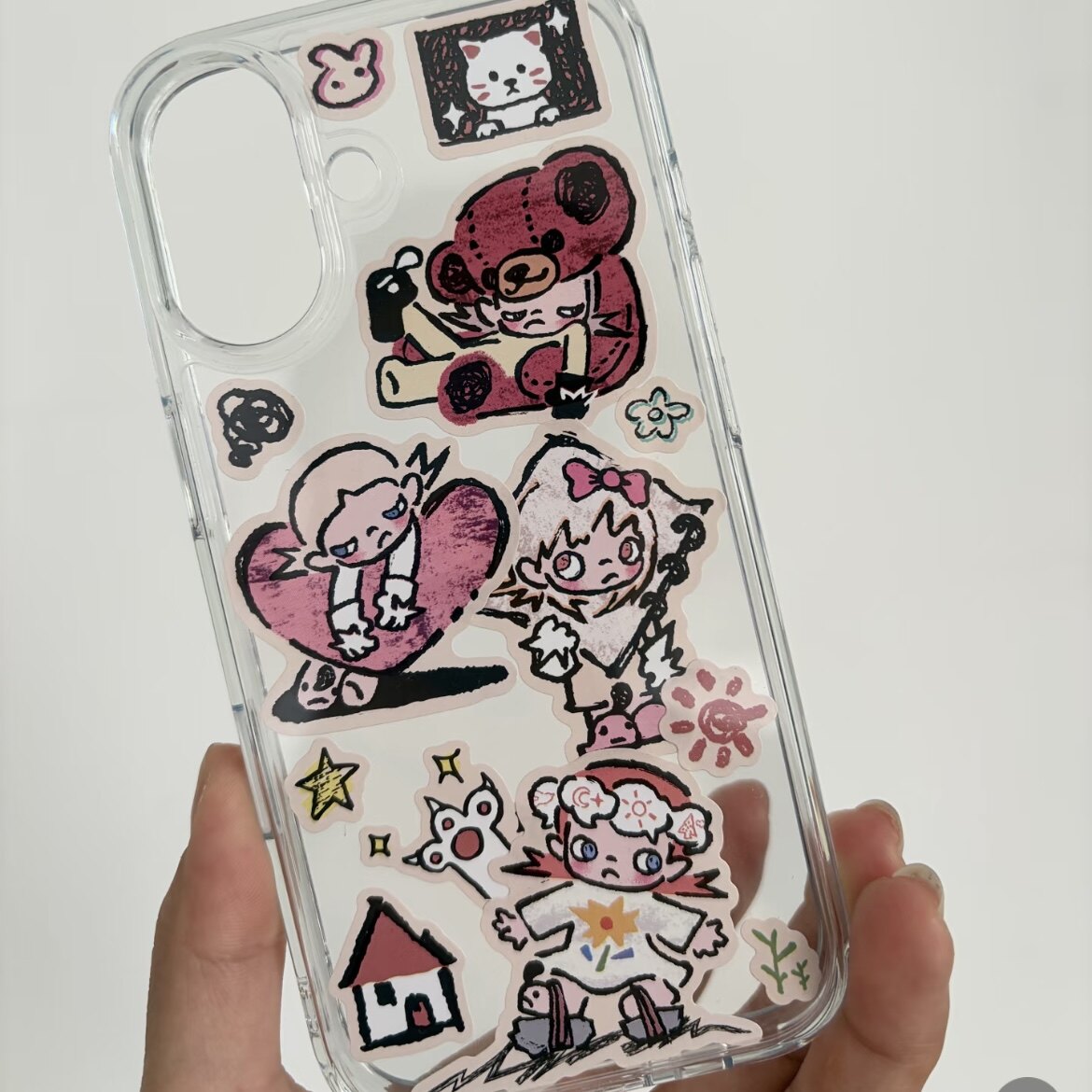 玩具熊嘎子姐适用15苹果14ProMax手机壳iPhone12全包14可爱13Pro软17Promax防摔11保护套16女X情侣8p/5新款6s