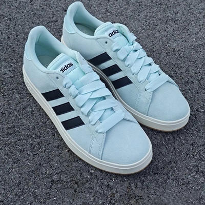 adidas三杠条纹低帮百搭板鞋