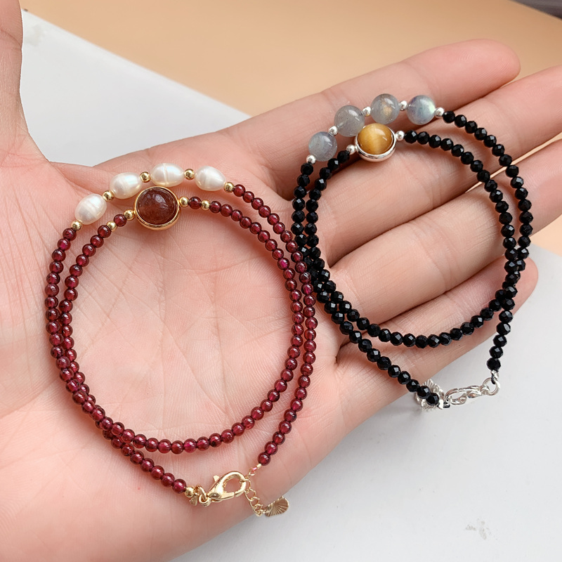 天然石榴石手链女款黑尖晶原创俩圈手串气质多层百搭水晶饰品礼物