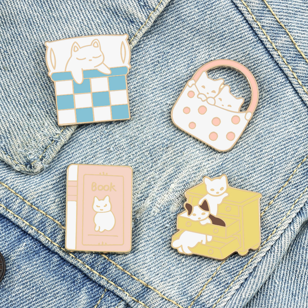 日韩风搞怪宠物猫胸针调皮捣蛋金属徽章胸花领针收腰别针包包配饰