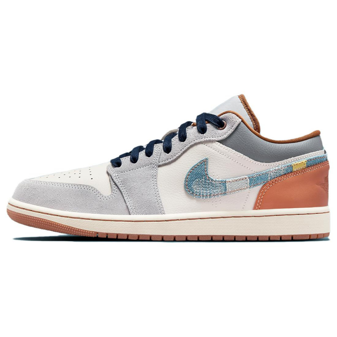 Jordan Air Jordan 1 舒适经典复古简约低帮篮球鞋 男款 白蓝色