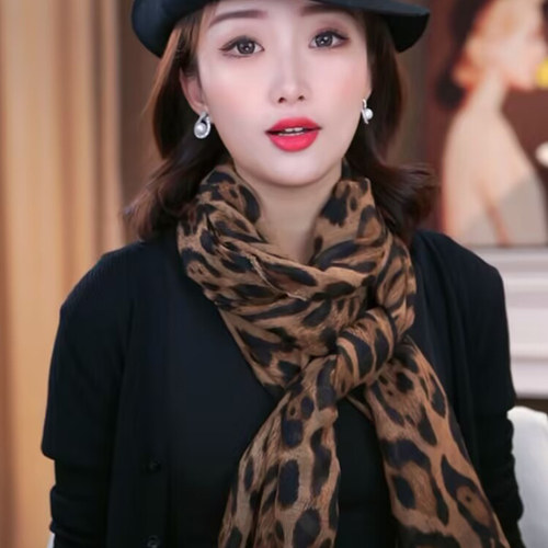 2026春秋新款棉麻豹纹围巾女高级感长条丝巾纱巾领巾护颈保暖围脖