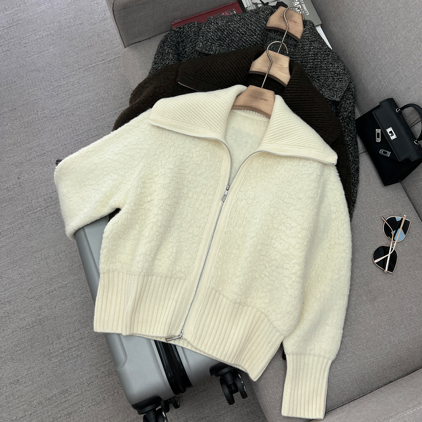 羊毛简约大翻领拉链针织开衫毛衣