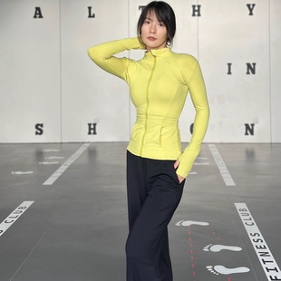 显瘦跑步瑜伽健身训练长袖 芳哥也是木姑娘 军绿砂石秋冬拉链修身