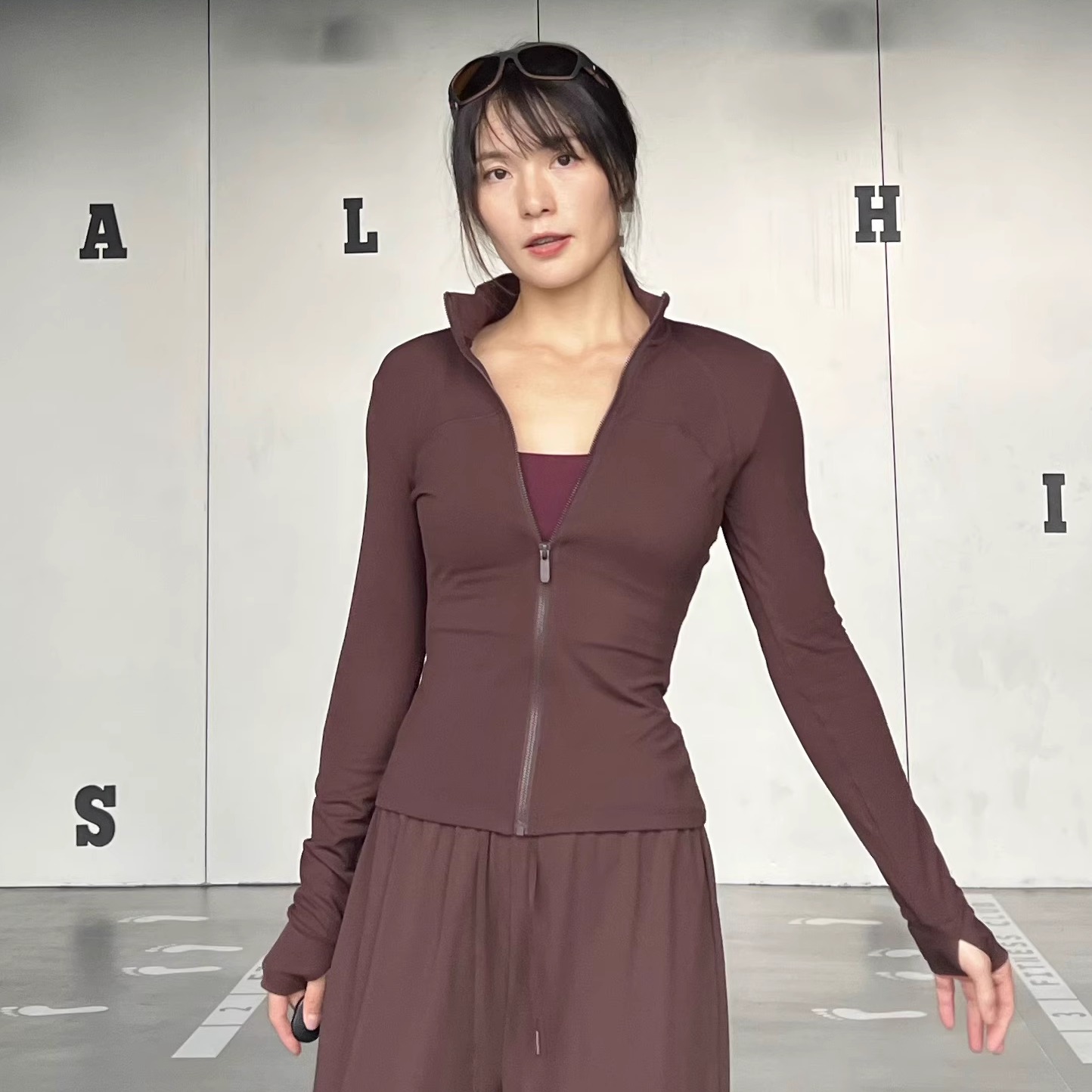 跑步瑜伽女立领加绒长袖显瘦保暖