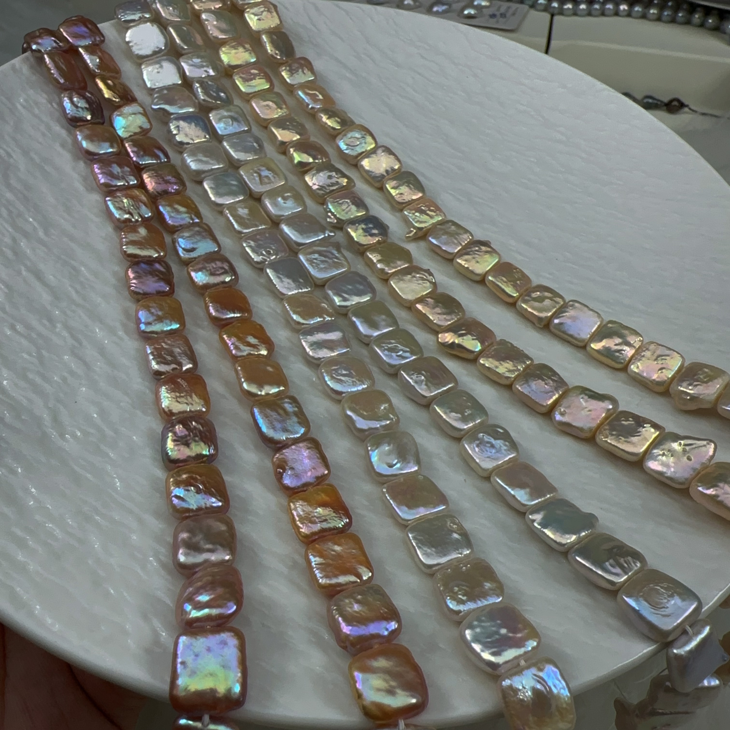 天然强光炫彩方块10-12mm串链 diy半成品手工珠饰品