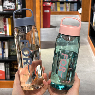新款夏季便携大容量水杯简约清新男女生带茶隔随手杯耐高温塑料杯