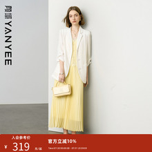 颜域女士搭配一整套2025新款夏季假两件吊带连衣裙西装外套套装女