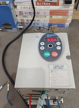 #变频器三相380V 拆机施耐德1.5KW变频器Altiva议价