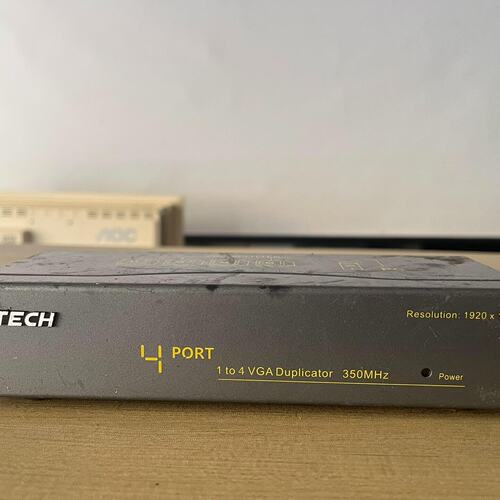 DTECH帝特1到4VGA分配器支持1920x1440分议价