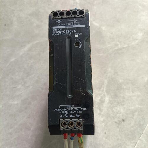 欧姆龙电源S8VKC12024二手拆机实物图外壳有轻议价