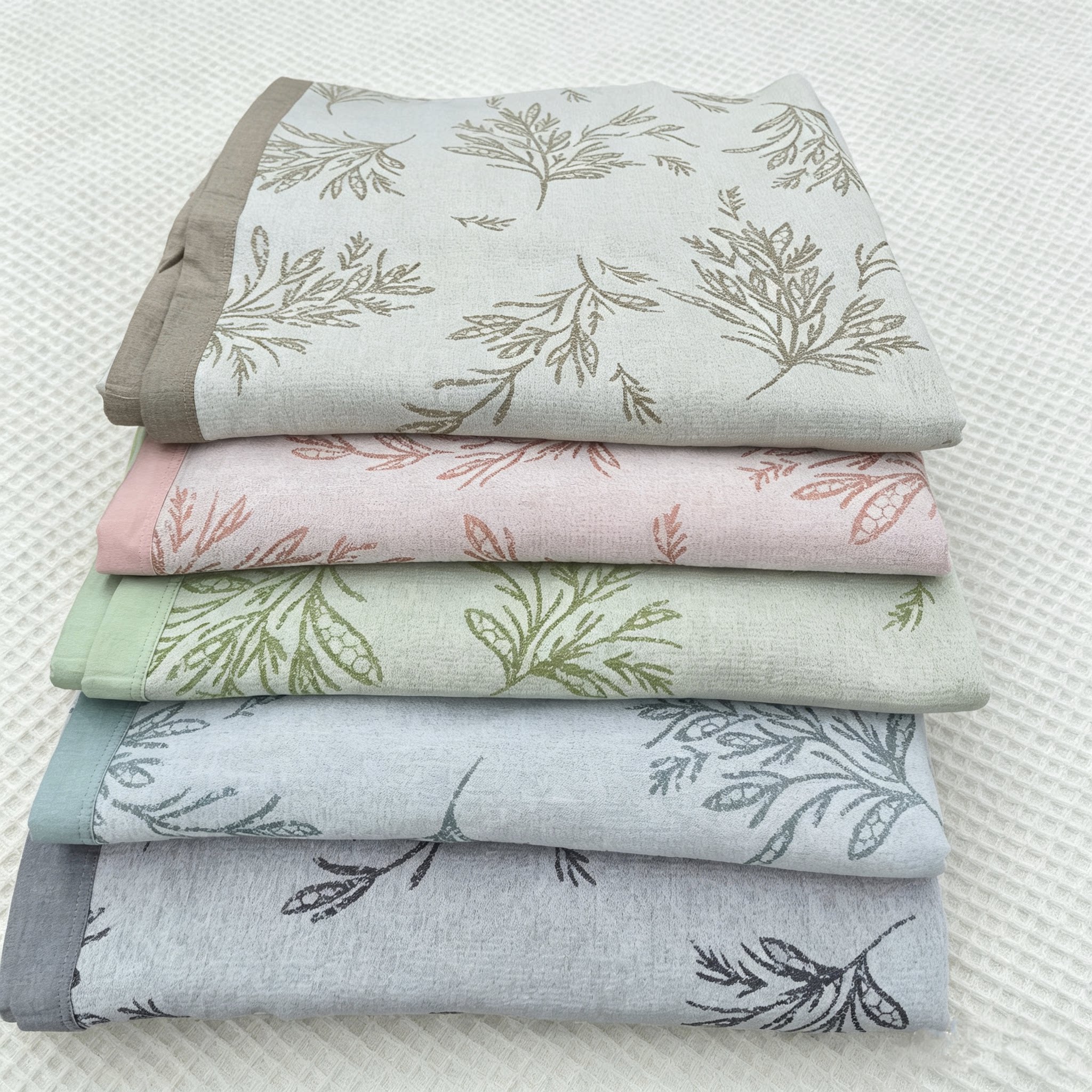 实体店沐瑟纯棉水洗四层纱布提花田园艾草叶语盖毯加大双人床盖