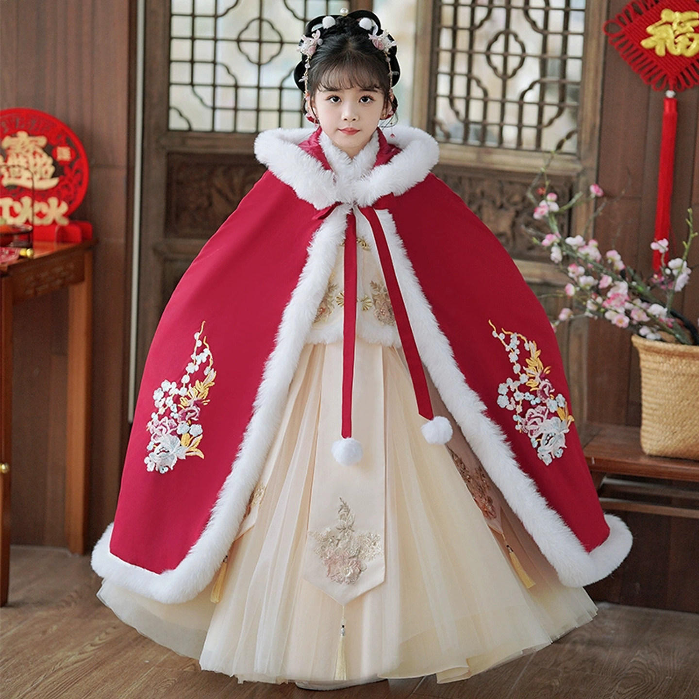 女童汉服连帽斗篷冬季加厚保暖披风儿童古风唐装女孩中国风拜年服,童装/婴儿装/亲子装,唐装,淘宝优惠券,粉丝福利购,淘宝优惠卷