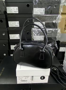 意大利轻奢专柜正品2025新款牛皮高级感保龄单肩斜跨包包0172黑色