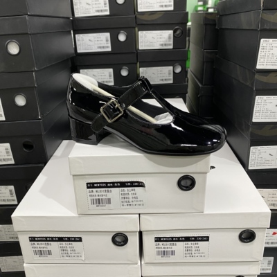 实体专柜意大利设计师轻奢品牌F牛漆皮时尚气质女单鞋9202黑色